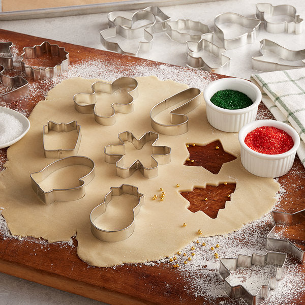 18 Piece Holiday Cookie Cutter Set, Stainless Steel